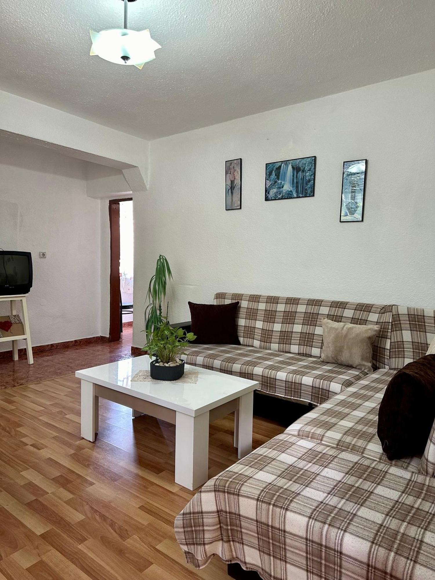 Apartamento Jea House Pogradec Exterior foto